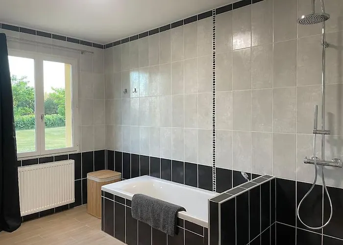 De Morlannes - Nogaro, Barbotan Hébergement de vacances Marguestau